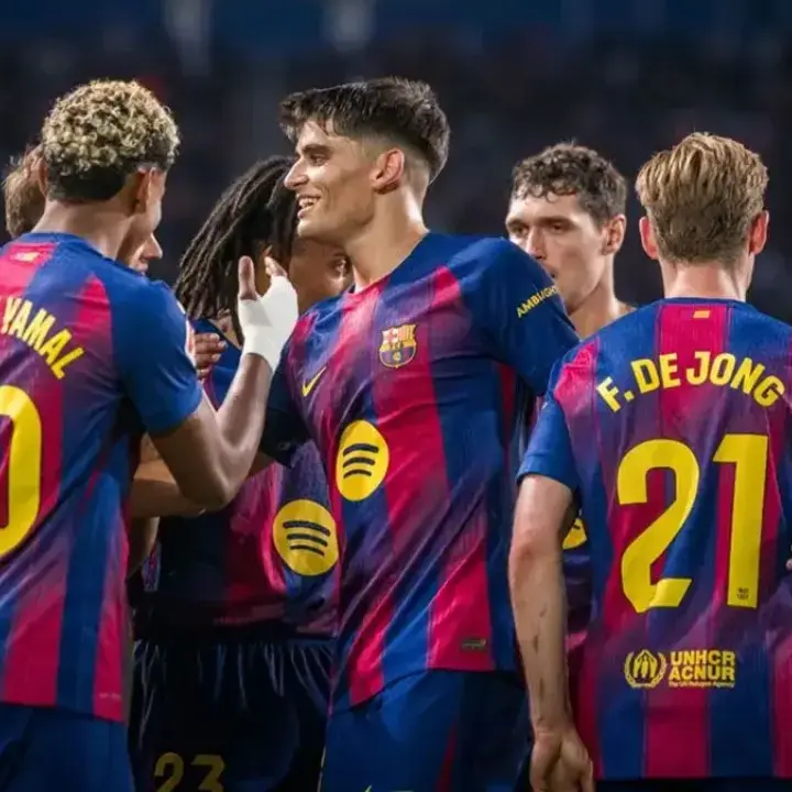 Barcelona Siap Tantang Olimpiakos di Liga Champions: Hansi Flick Lakukan Rotasi Besar karena Badai Cedera
