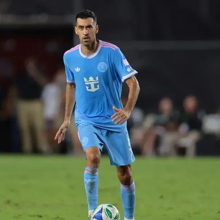 Usai Gantung Sepatu, Busquets Pilih Rehat Sebelum Terjun ke Dunia Kepelatihan
