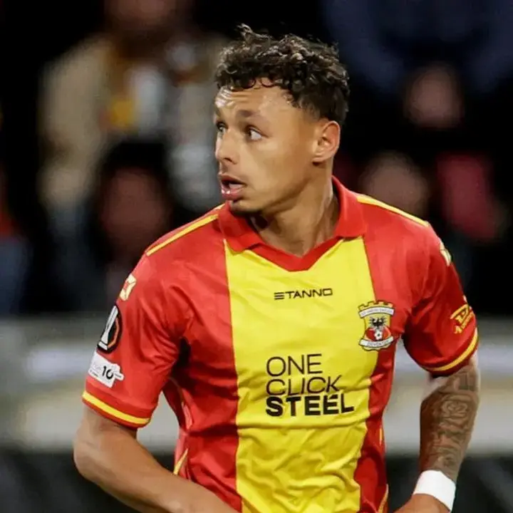 Dean James Disanjung Media Belanda Usai Cetak 2 Assist di Liga Europa