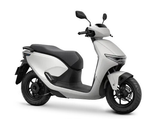 Eksterior Honda Cuv E