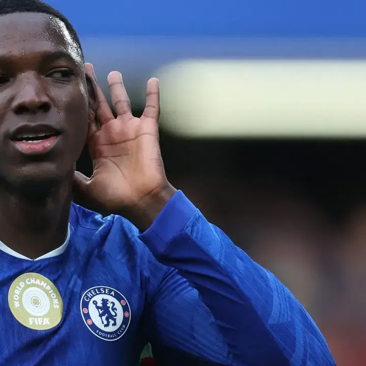 Jamie Redknapp Puji Moises Caicedo: Gelandang Nomor 6 Terbaik Chelsea Saat Ini