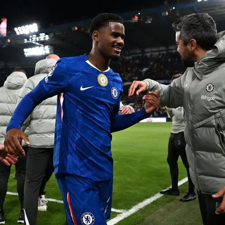 Chelsea Diterpa Kabar Buruk, Cole Palmer Cedera Akibat Tabrakan dengan Jorrel Hato