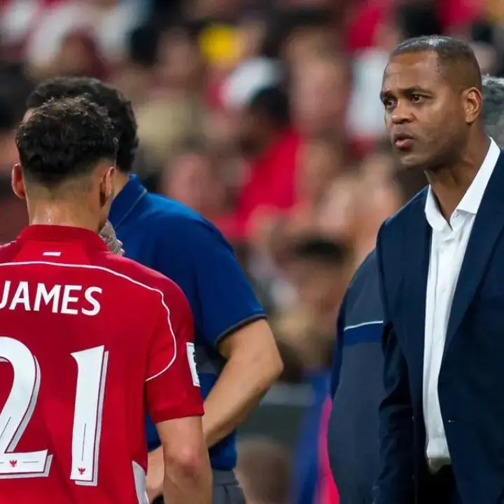 Kluivert Tutup Rapat Rencana Taktik Timnas Indonesia Jelang Lawan Irak