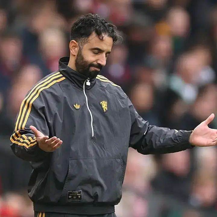 MU Menang 2-0 atas Sunderland, Ruben Amorim Puji Lini Pertahanan