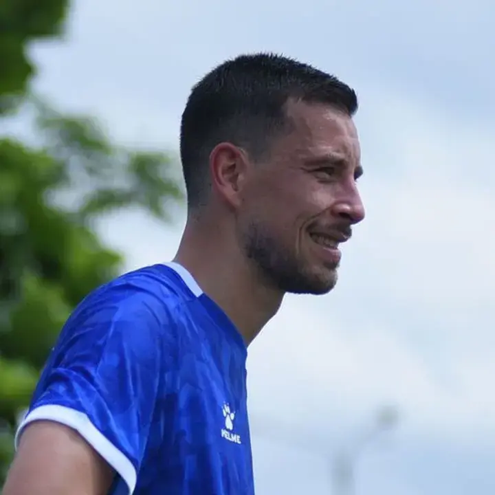 Thom Haye Ungkap Kerinduan Rumah Setelah Sebulan Berseragam Persib Bandung