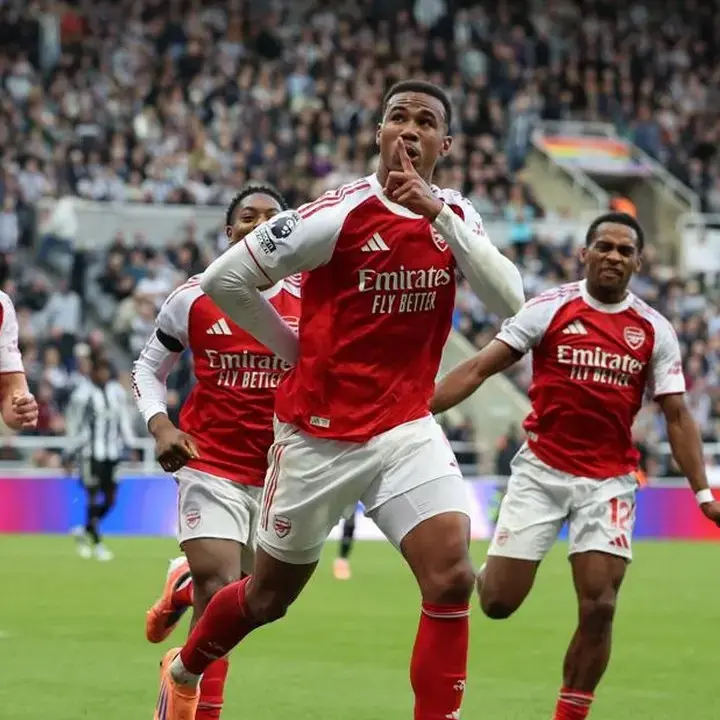 West Ham Siapkan Strategi Atasi Ancaman Set Piece Arsenal