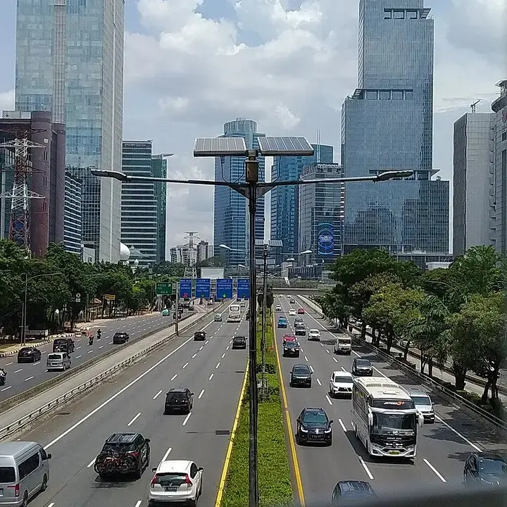 Mengapa Mobil Listrik Bebas Aturan Ganjil-Genap di Jakarta? Ini Alasannya!