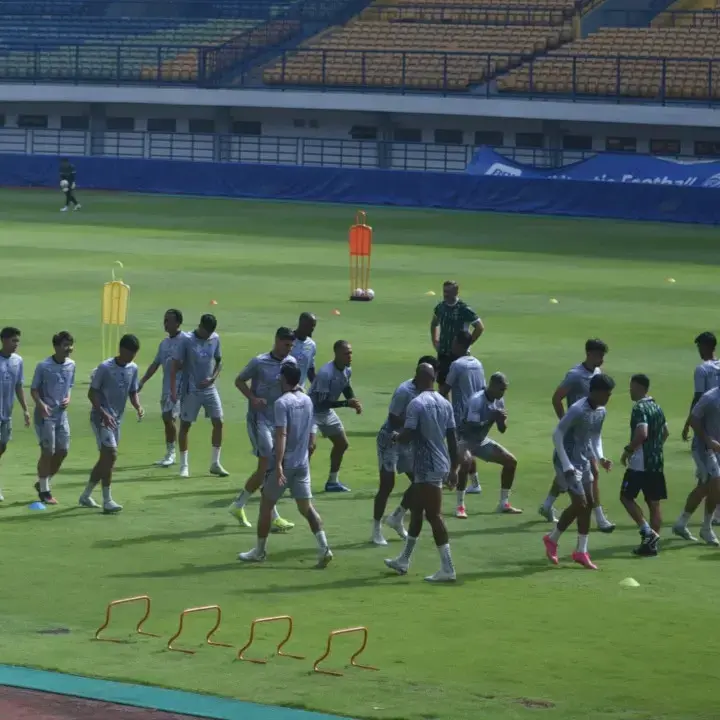 Persib Bandung Manfaatkan Jeda FIFA Matchday untuk Tingkatkan Kondisi Fisik Pemain