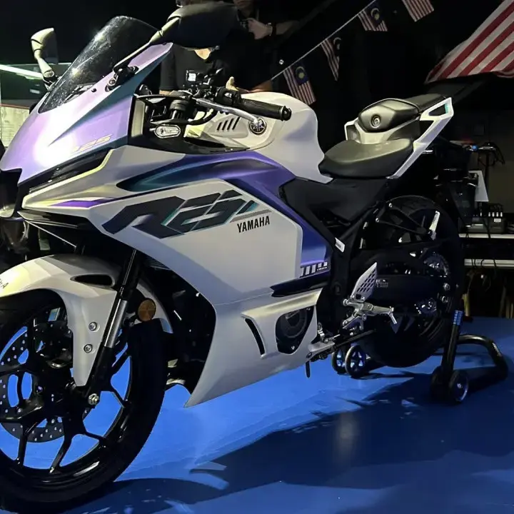 Yamaha YZF-R25 2025 Rilis di Malaysia, Harga 93 Jutaan