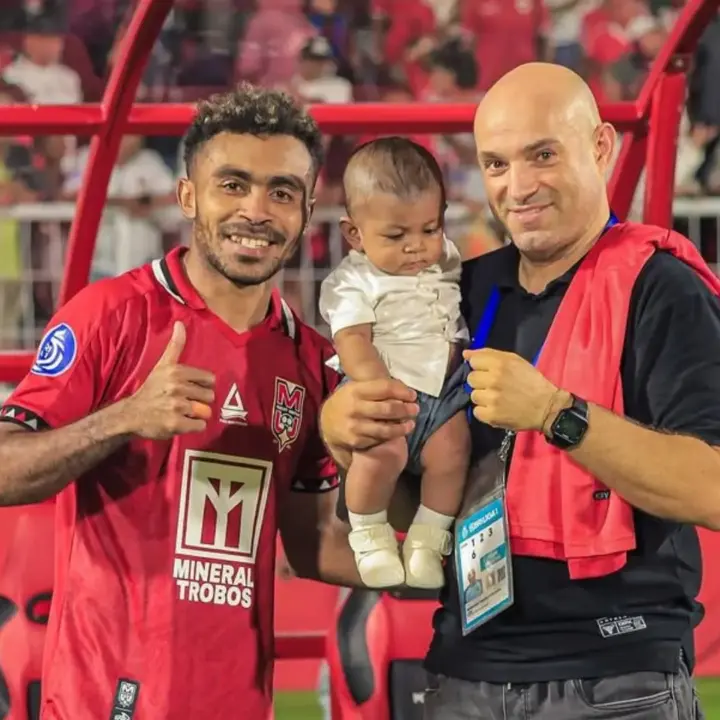 Rumor Persebaya Komunikasi Dengan Bernardo Tavares Di Tengah Tekanan Kepada Eduardo Perez