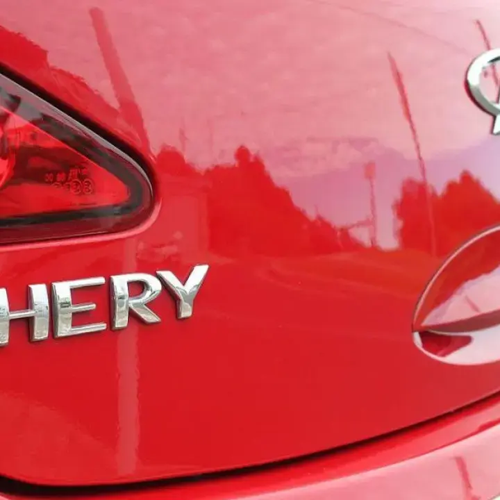 Chery Jual 1.633 Mobil di Indonesia pada Oktober 2025, Model Hybrid dan EV Mendominasi