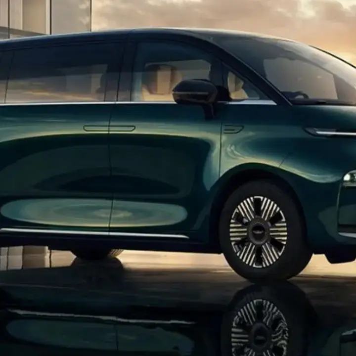 Geely Galaxy V900 Siap Debut di Guangzhou Auto Show: Intip Fitur Canggih dan Desain Futuristiknya