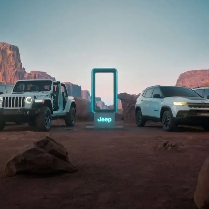 Dari Avenger hingga Wagoneer S: Lineup Mobil Listrik Jeep 2025 yang Siap Merevolusi SUV