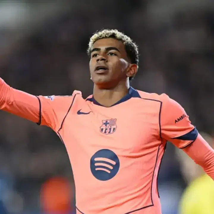 Lamine Yamal Samai Rekor Kylian Mbappe Usai Cetak 13 Kontribusi Gol di Liga Champions