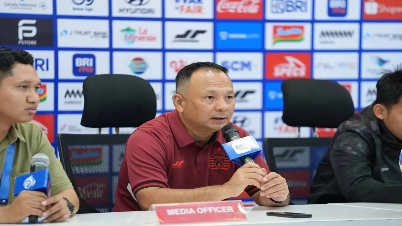 Ricky Nelson Ingatkan Rivalitas Panas Persib Bandung vs Persija Jakarta Tetap Sportif