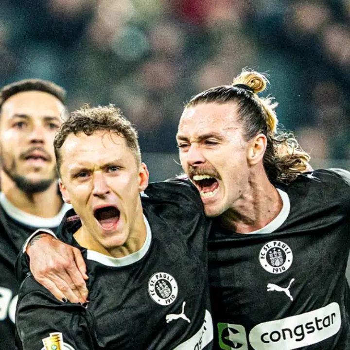 Borussia Moenchengladbach Tersingkir dari DFB Pokal usai Kalah 1-2 dari St. Pauli