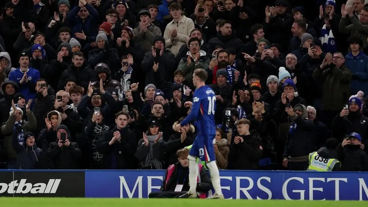 Suporter Chelsea Geram Cole Palmer Diganti, Asisten Pelatih Willy Caballero Beri Penjelasan