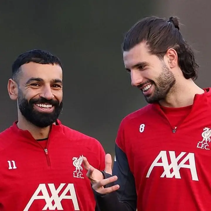 Dominik Szoboszlai Tegaskan Pilihan Mohamed Salah Bertahan di Liverpool Murni Keputusan Pribadi