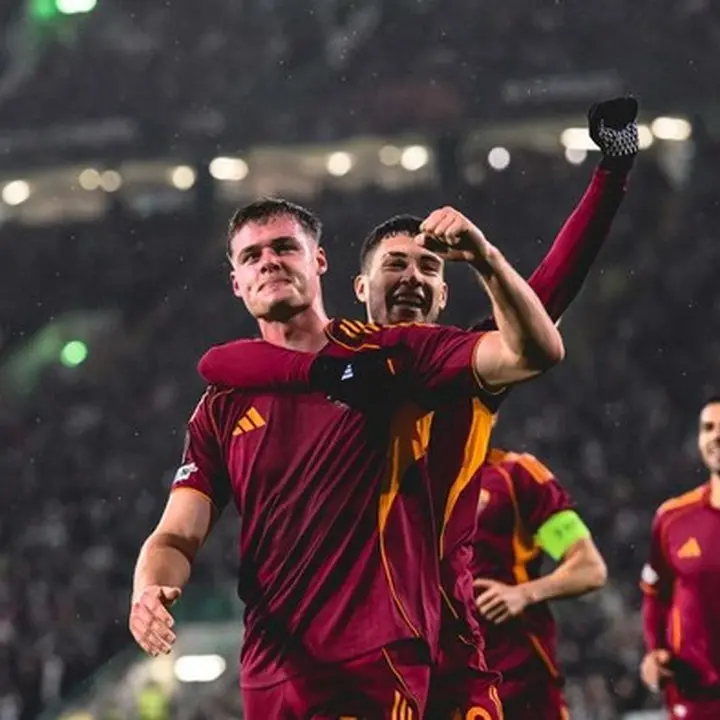 Brace Evan Ferguson Antar AS Roma Menang Telak 3-0 Atas Celtic di Liga Eropa