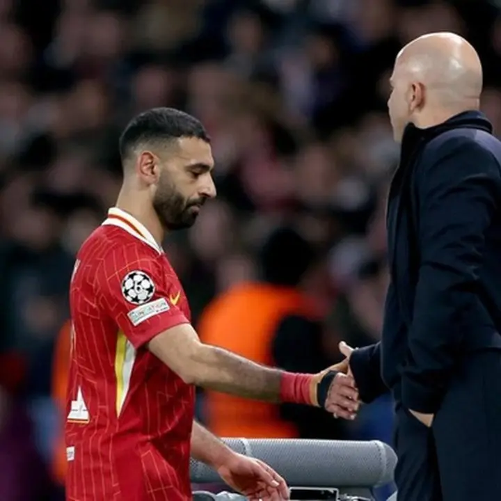 Arne Slot Ungkap Komunikasi Singkat dengan Mohamed Salah Pasca Wawancara Kontroversial