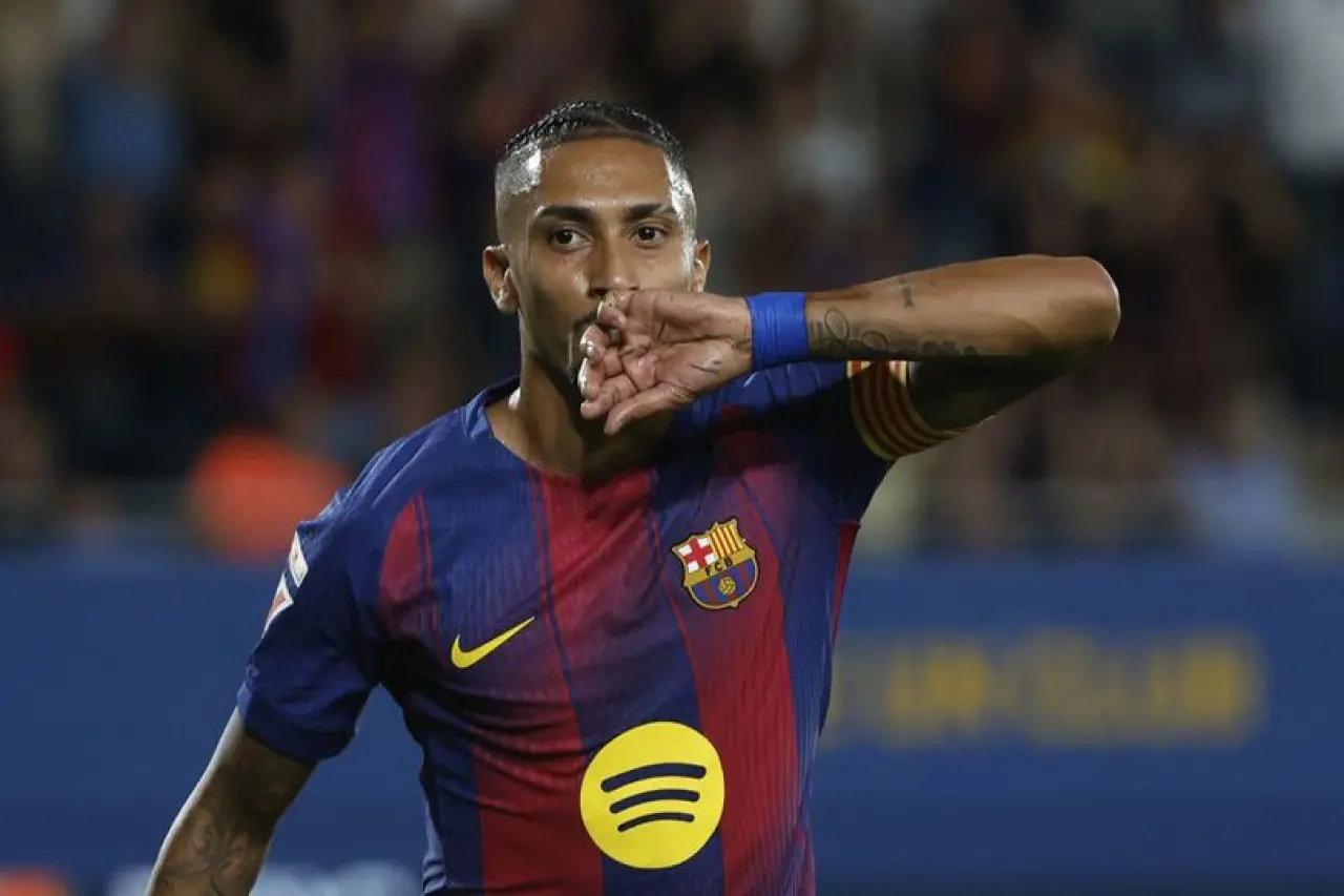 Raphinha Bantah Rumor Hengkang dari Barcelona: "Semua Itu Omong Kosong"
