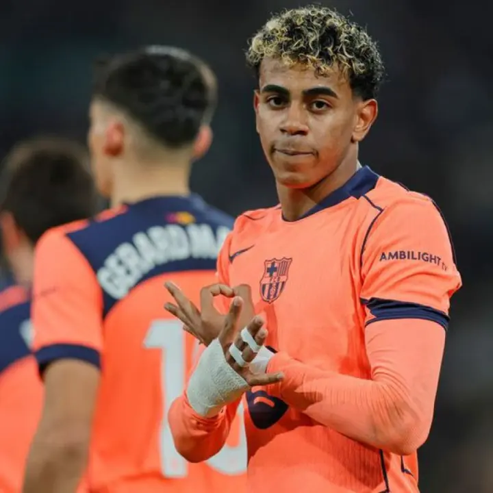 Lamine Yamal Jadi No.10, Eksperimen Flick Buka Potensi Baru Barcelona