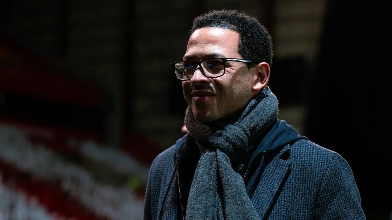 Liam Rosenior Tiba di London, Kans Jadi Pelatih Baru Chelsea Makin Menguat