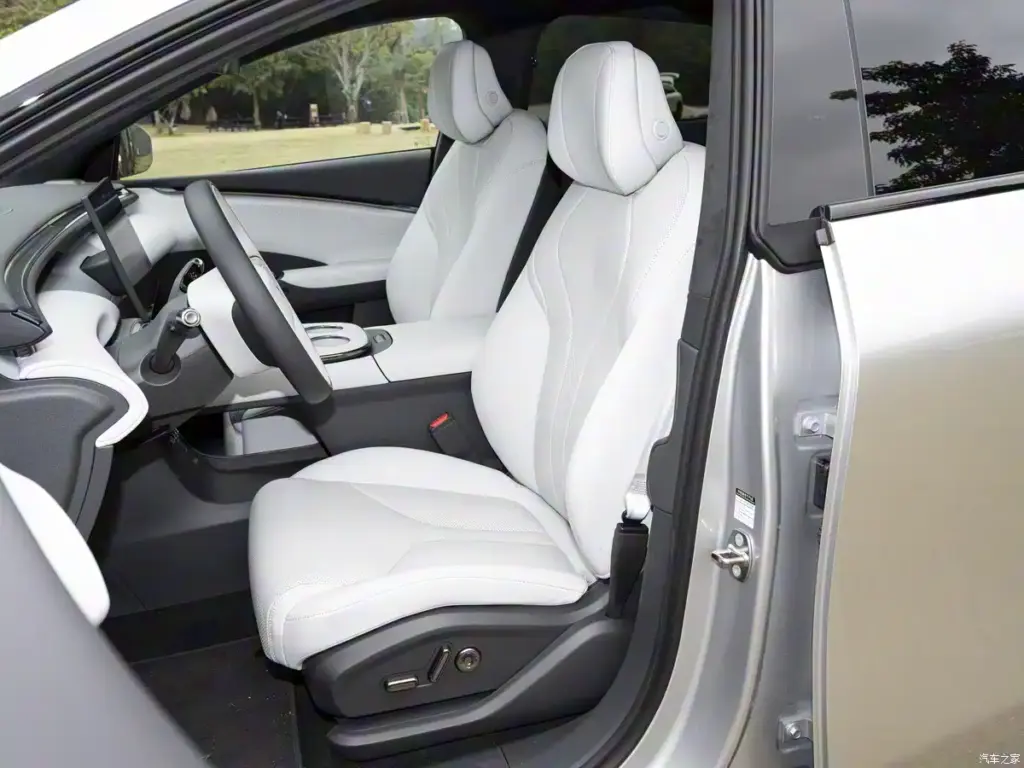 XPeng G7 Extended Range Meluncur: Jarak Tempuh Tembus 1.704 Km dengan Teknologi 800V, Harga Mulai Rp470 Jutaan