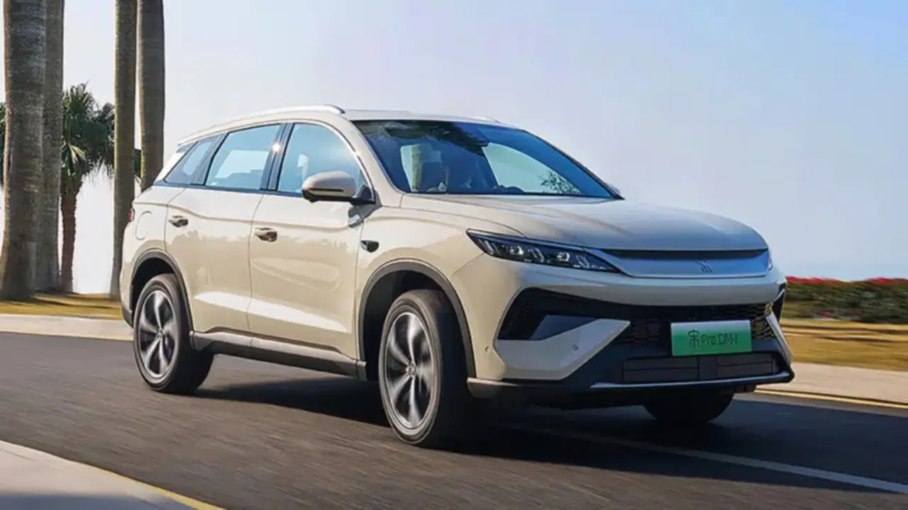 BYD Song Pro DM-i Generasi Terbaru Punya Jarak Tempuh Listrik 200 Km, Cas 9 Menit Hampir Penuh
