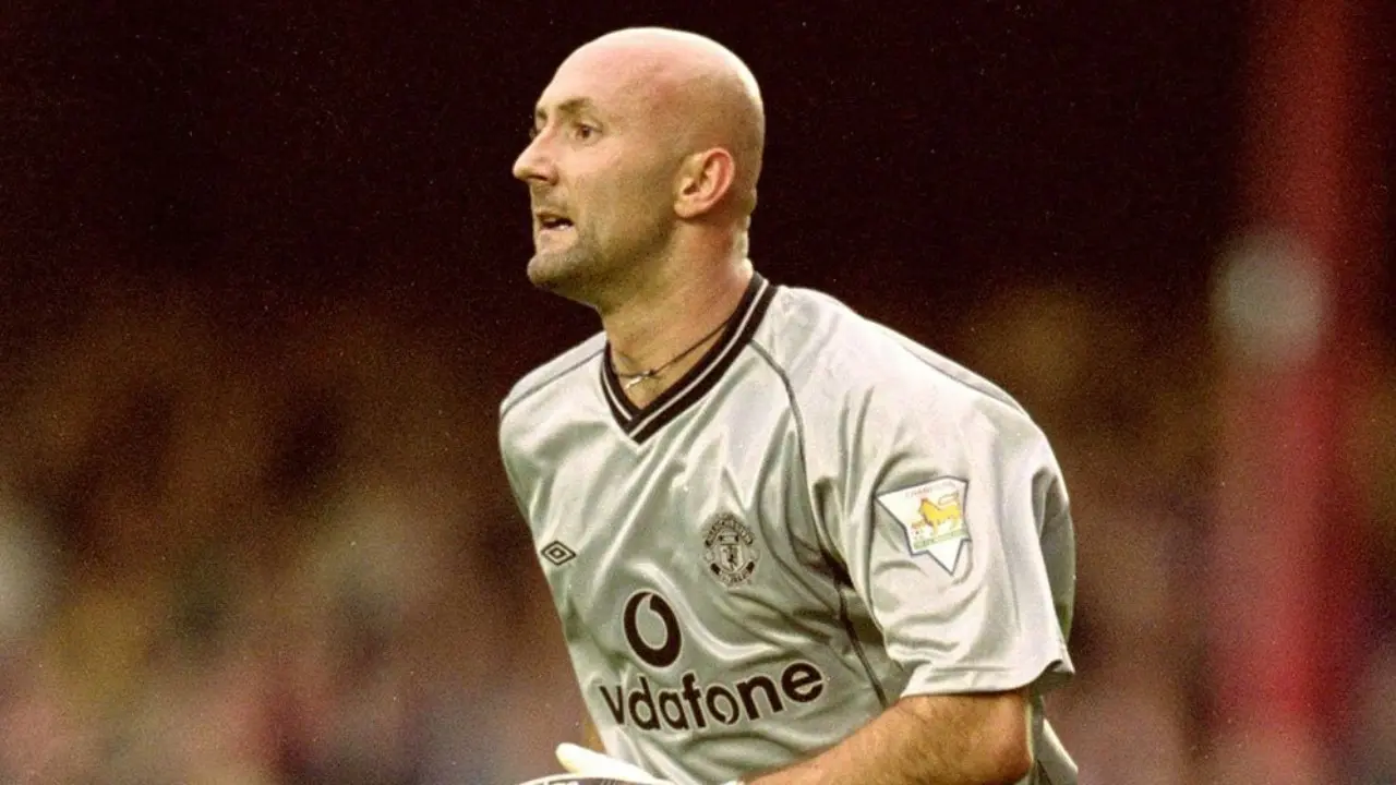 Mantan Kiper Manchester United Fabien Barthez Terjerat Kasus Penipuan Delapan Juta Euro