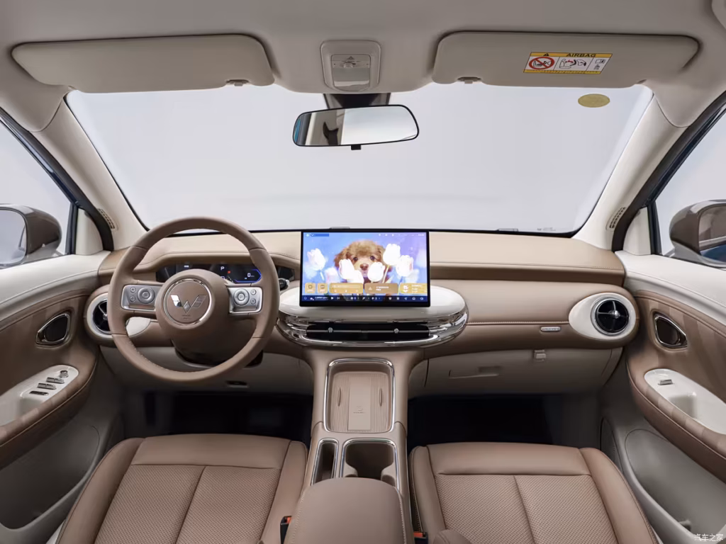 Desain Interior Wuling Binguo Pro