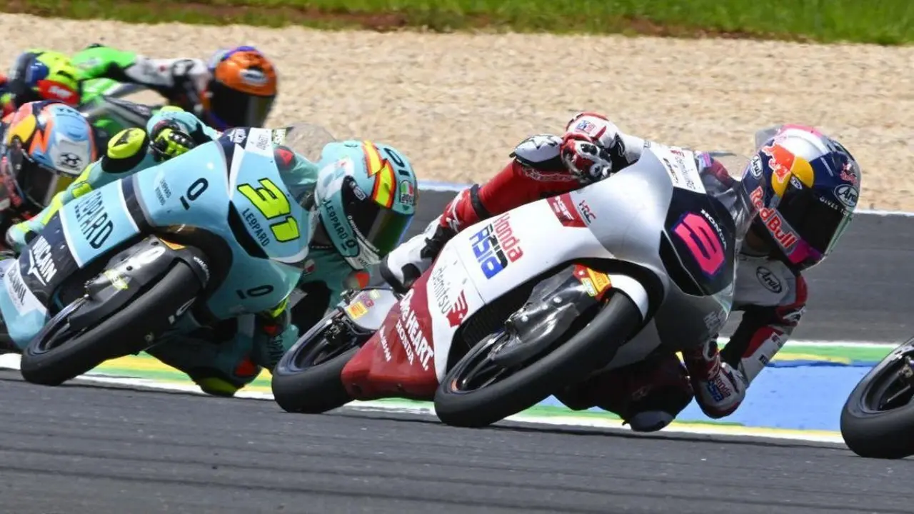 Hasil Moto3 Catalunya 2026 Veda Ega Pratama Revans Dramatis Finis P8 Dari Start P20