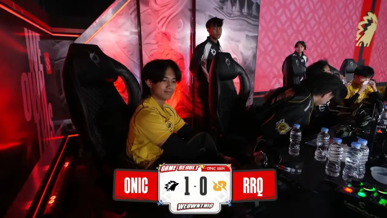 ONIC Esports Buka Keunggulan 1-0 Atas RRQ Hoshi di Game Pertama MPL ID S17 Hari ke-3 Pekan ke-6
