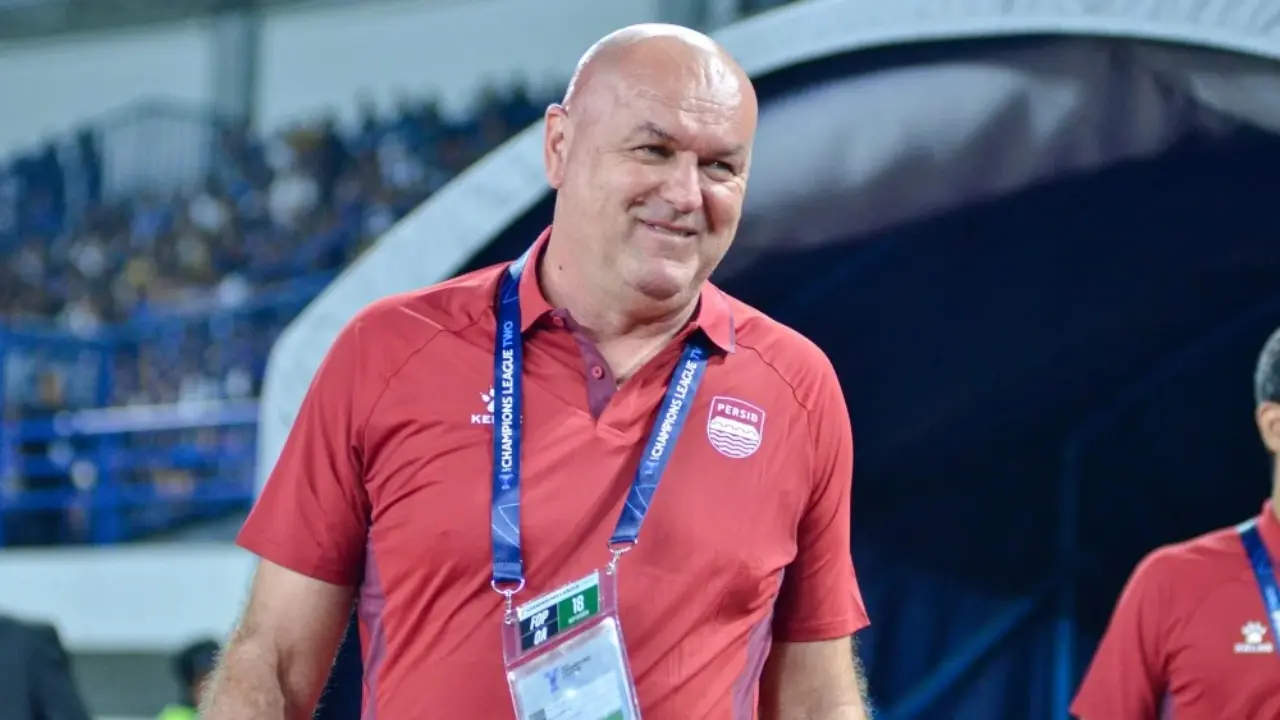 Persib Bandung Tingkatkan Nilai Kontrak Bojan Hodak Setelah Performa Impresif Tim