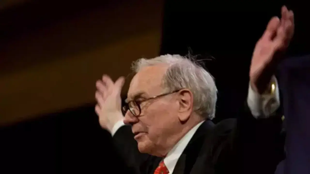 10 Kunci Sukses Finansial ala Investor Legendaris Warren Buffett