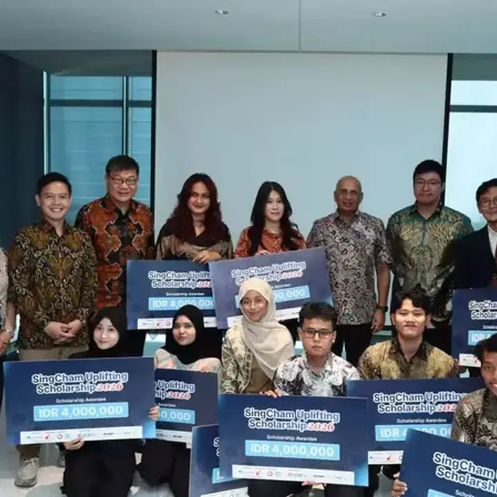 13 Mahasiswa Raih Beasiswa SingCham dan Peluang Magang di Perusahaan Singapura