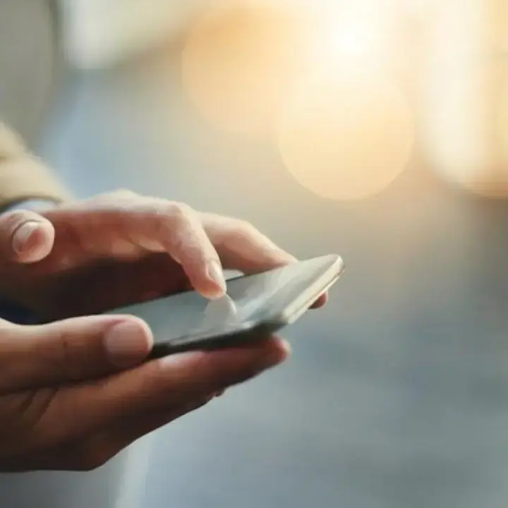 Fitur Ponsel untuk Disabilitas di Android dan iPhone, Panduan Lengkap Aksesibilitas Agar Smartphone Lebih Mudah Digunakan