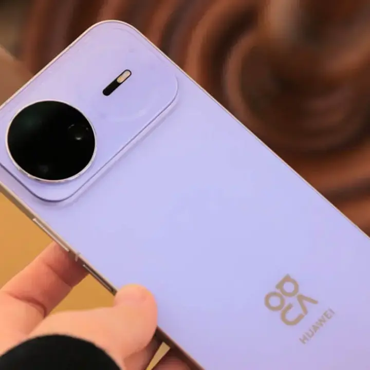 Huawei Nova 16 SE Dikabarkan Hadir dengan Baterai Jumbo 8.500 mAh, Siap Tawarkan Daya Tahan Lebih Lama
