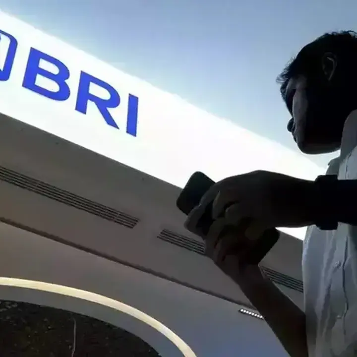 Analisis Kinerja BBRI, Emas Antam Rontok, dan Manuver Grup Djarum