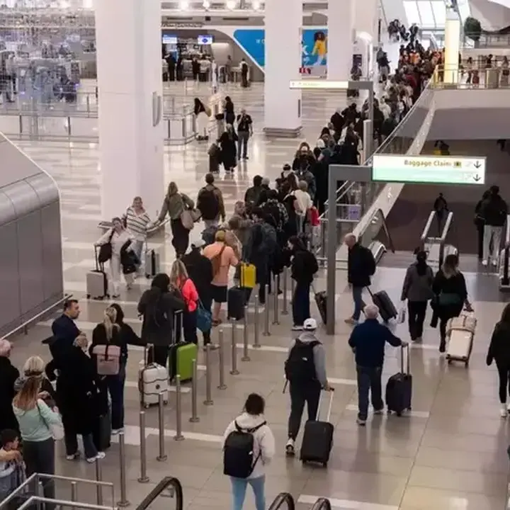 AS Tangkap Imigran di Bandara Domestik Akibat Visa Kedaluwarsa