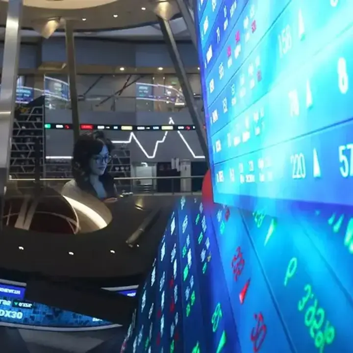 BEI Rombak Indeks Saham: Emiten Grup Djarum dan SMGR Keluar dari LQ45