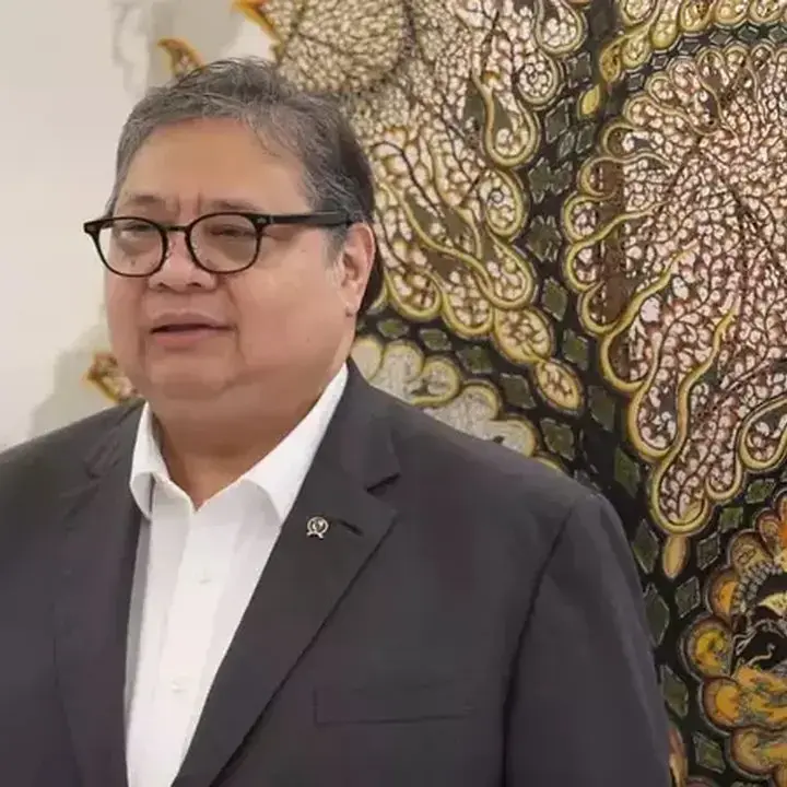 BI Pertahankan Suku Bunga, Airlangga Optimistis Sektor Riil Bergeliat