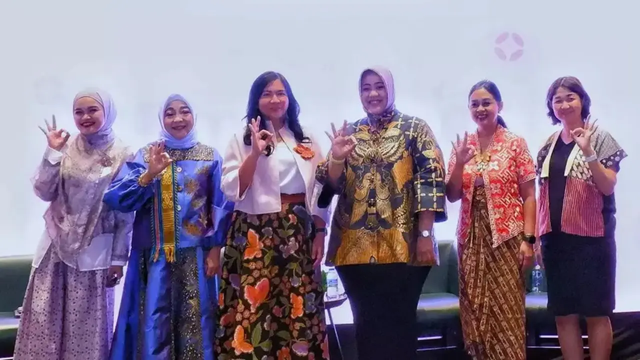 Budaya Kerja Inklusif dan Dukungan Keluarga Kunci Perempuan Sukses di Posisi Strategis