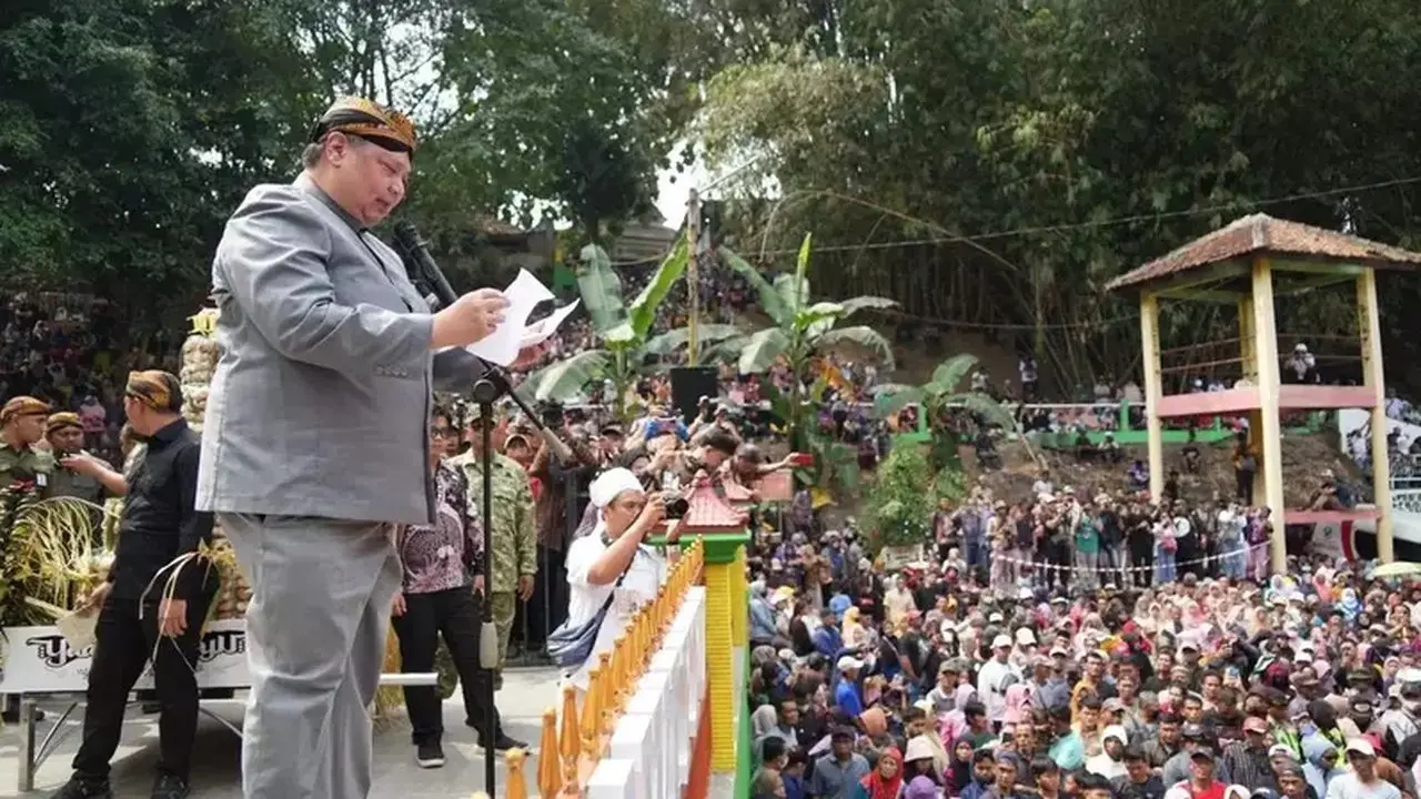 Grebeg Ageng Andum Apem: Tradisi Klaten Penggerak Ekonomi Lokal