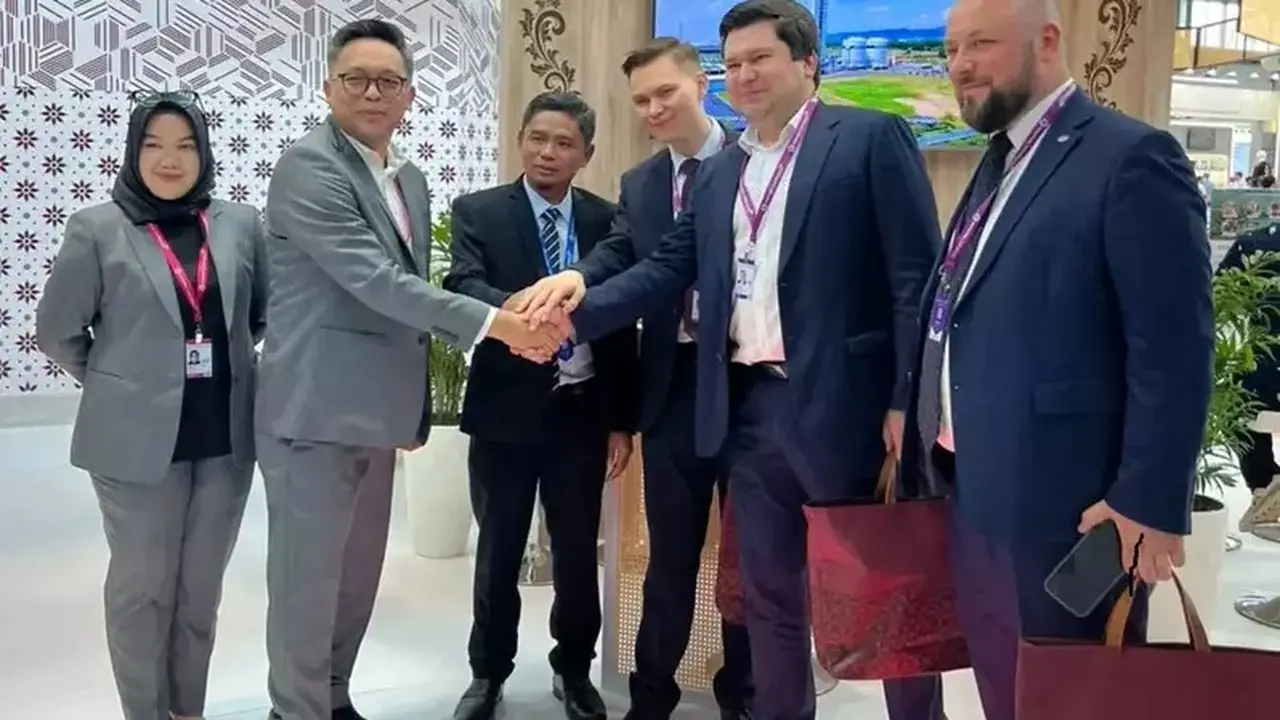 Industropolis Batang Jajaki Kemitraan Global di INNOPROM 2026