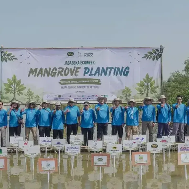 Jababeka dan 27 Tenant Tanam 100.000 Mangrove di Pesisir Bekasi