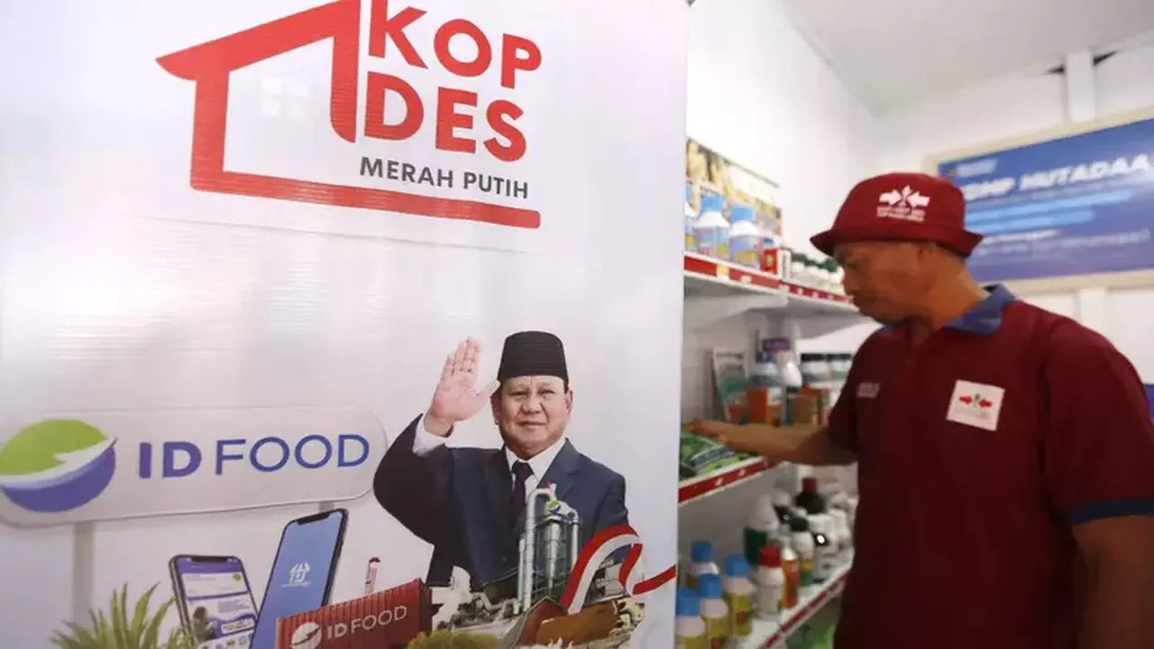 Kemensos Uji Coba Penyaluran Bansos Lewat Koperasi Desa Merah Putih