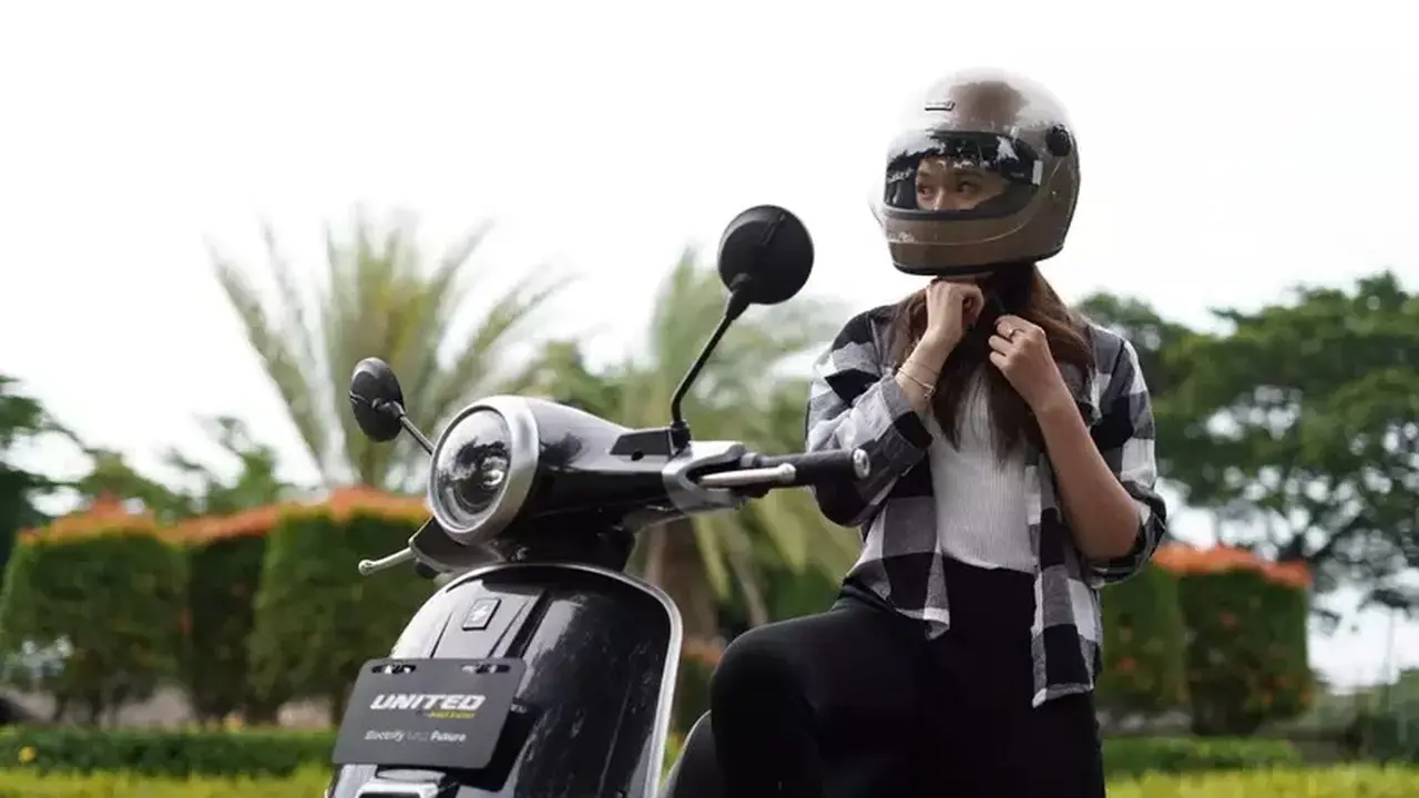 Kolaborasi Industri Kunci Hadirkan Motor Listrik Nasional