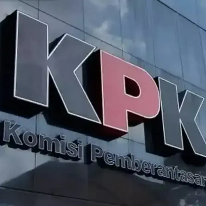 KPK Tahan 3 Tersangka Penyuap Terkait Dana Hibah Jatim