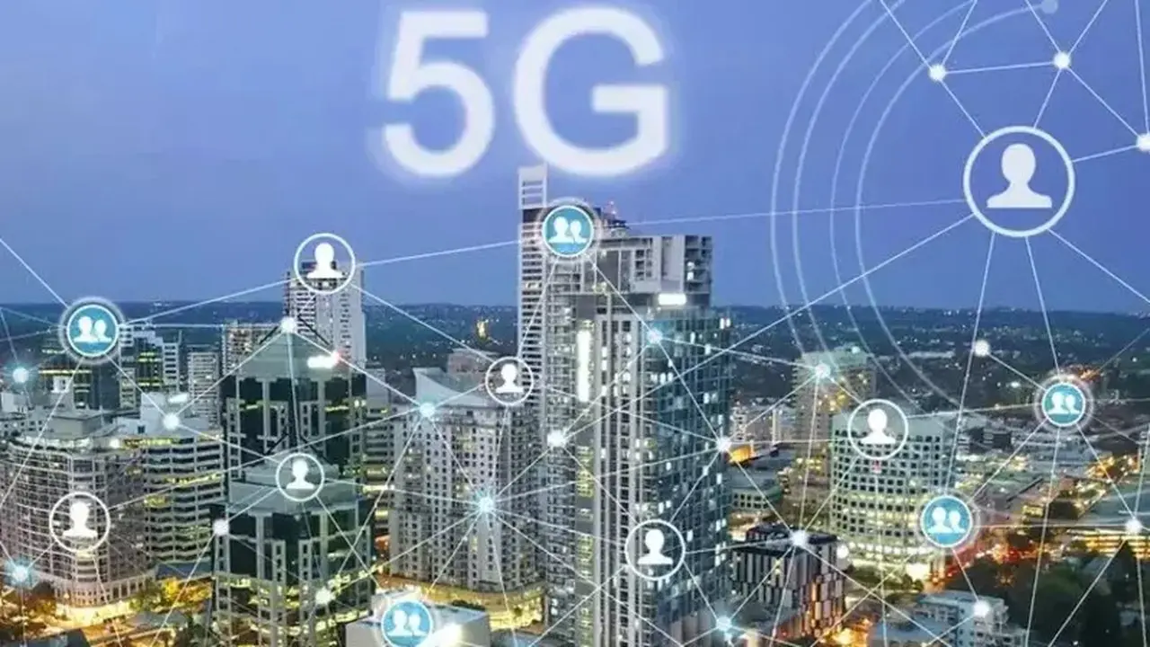 Lelang Spektrum Frekuensi 700 MHz dan 2,6 GHz Berpotensi Raup Rp 30 Triliun